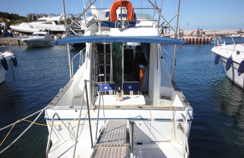 Marine de Saint Ambroggio Boat Rental | Corse : Bienvenue A Bord