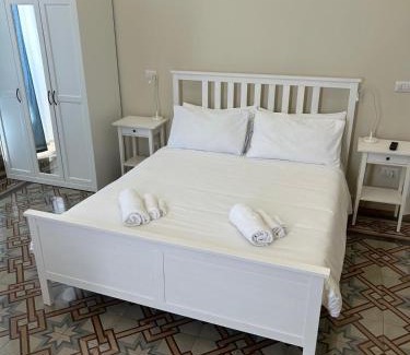 Trani Bed & Breakfast | Corte Bianca