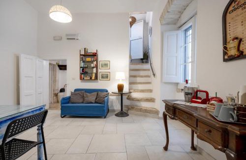 Bitonto Apartment | Corte Fiorita - City Center historical stay