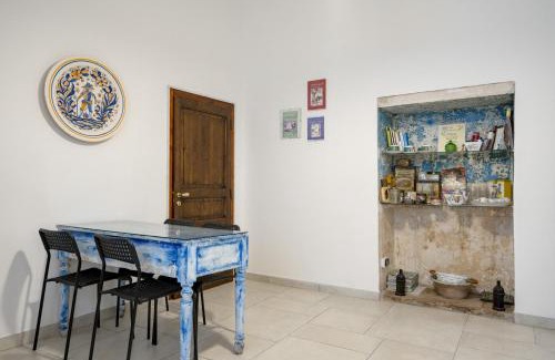Bitonto Apartment | Corte Fiorita - City Center historical stay