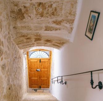 Giovinazzo House | Corte Pietrantica - Charming Rooms & Suites