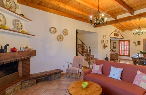 Motril Villa | Cortijo El Palmarillo Motril by Ruralidays