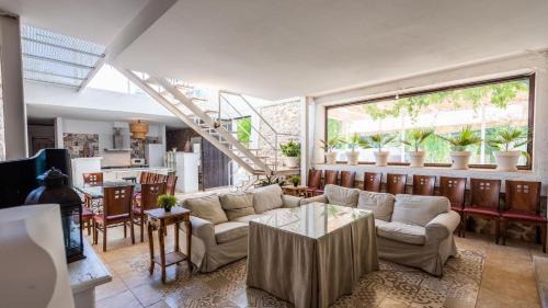 Archidona Villa | Cortijo La Vega Archidona by Ruralidays