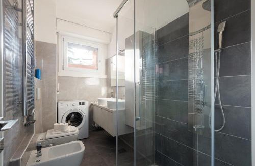 Quartiere Mazzini Apartment | Corvetto M3 - Bright Apt. with balcony!