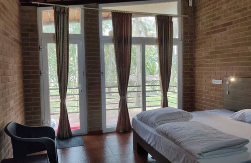 Heggadadevankote Hotel | Cosmic Connect Trails Kabini