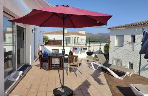 Llanca Apartment | Costa Brava apartment with stunning sea view