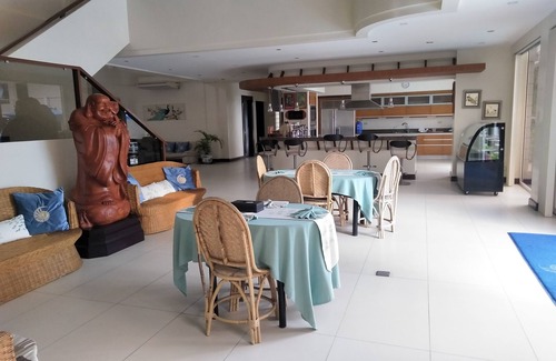 Puerto Princesa City Centre Hotel | Costa Palawan Resort