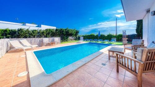 Condado del Jaruco Villa | Costacabana - Villa Yara