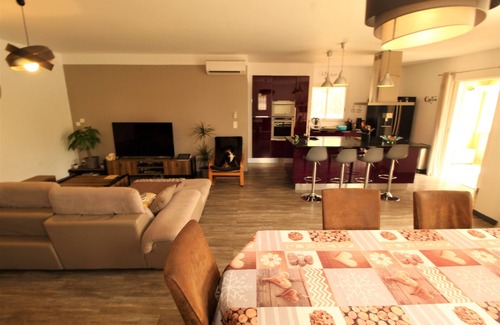 Gignac-la-Nerthe House | Coste Investment - The villa of Gignac
