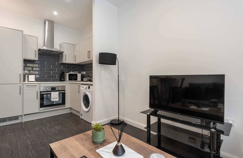 Eastleigh Apartment | Cosy 1 Bedroom Apartment in Bradford