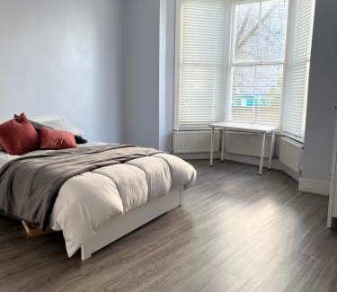 Ferndale Apartment | Cosy 1 bedroom flat, Brixton