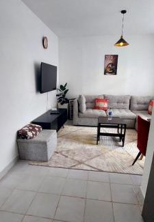 Riruta Apartment | Cosy 1 Bedroom with 2 TVs