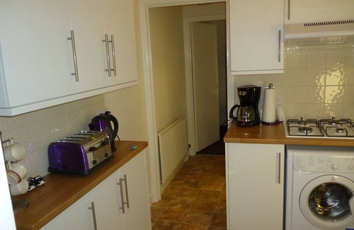 William Morris Apartment | Cosy 2 Bedroom London Apartment - Walthamstow