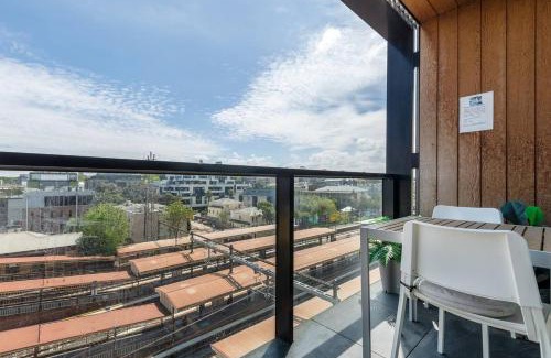 South Yarra Apartment | Cosy and Contemporary in Sought after South Yarra