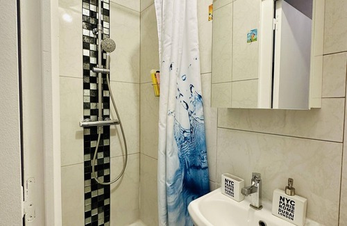 Asiatique Apartment | Cosy and Warm Apartment