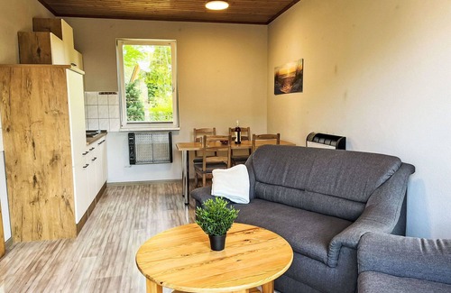 Molschow Apartment | Cosy apartment for 4 people with WIFI, TV, terrace and parking