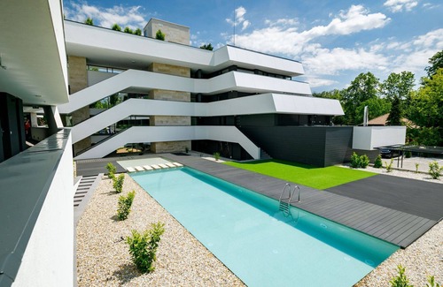Balatonszemes Apartment | Cosy apartment for 6 guests with A/C, WIFI, pool, TV, terrace and pets allowed