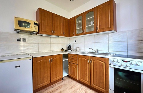 Liberec Apartment | Cosy apartment for 4 guests with WIFI, TV and terrace
