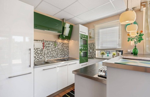 Stribrna Skalice Apartment | Cosy apartment for 4 guests with WIFI, TV, terrace and panoramic view