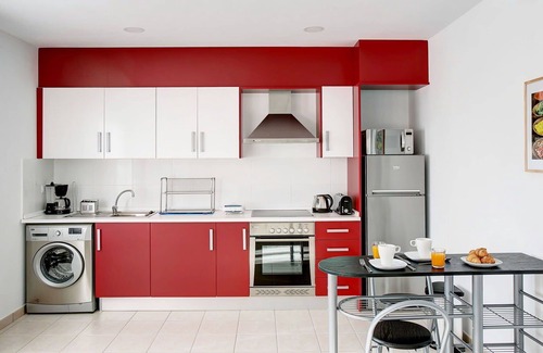 Vergel Apartment | Cosy apartment for 4 guests with A/C, pool, WIFI and TV