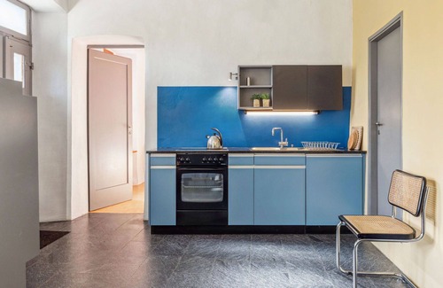 Muralto Apartment | Cosy apartment for 4 people with WIFI, terrace and parking