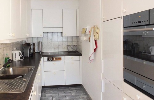 Engelberg Apartment | Cosy apartment for 6 people with WIFI, TV and balcony