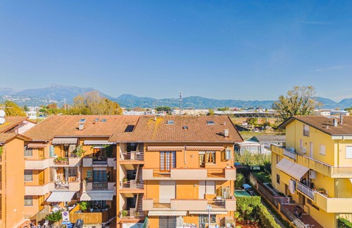 Ex Campo d'Aviazione Apartment | Cosy apartment for 6 people with WIFI, TV and balcony