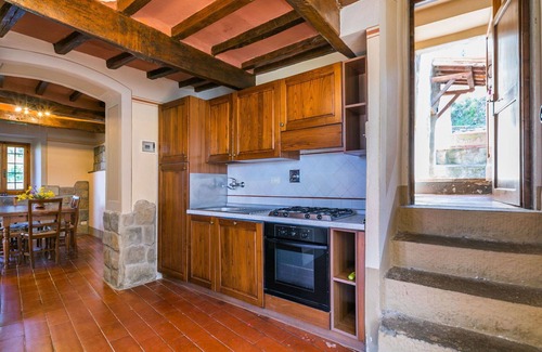 Bivio Pozzo Apartment | Cosy apartment for 7 guests with WIFI, pool, TV, panoramic view and parking