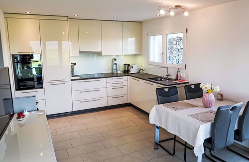 Reichenburg Apartment | Cosy apartment for 2 guests with WIFI, TV, terrace and panoramic view