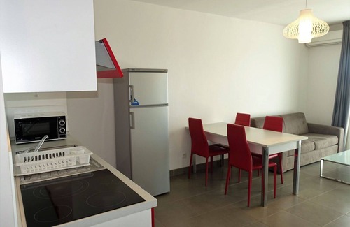 Macinaggio Apartment | Cosy apartment for 4 guests with A/C, TV, terrace, pets allowed and parking