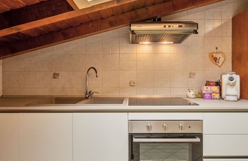 Villa Guardia Apartment | Cosy apartment for 5 people with A/C, WIFI, TV, balcony and panoramic view
