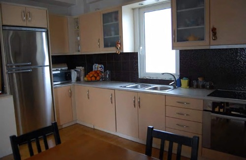 Moschato-Tavros Apartment | Cosy apartment near the sea