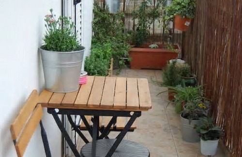 Moschato-Tavros Apartment | Cosy apartment near the sea