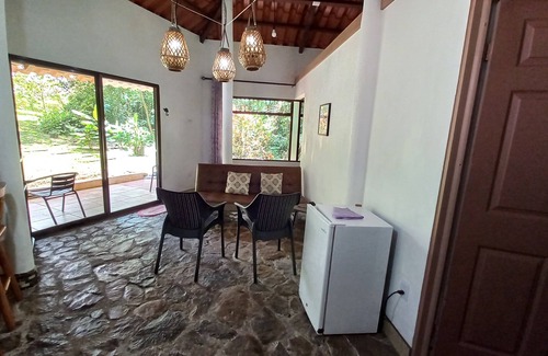 Tilaran House | Cosy Apartment near the Lake