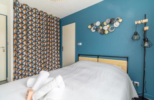 Lalande-Grand Selve Apartment | Cosy apartment with pool