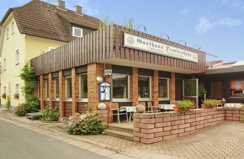 Goessweinstein Apartment | Cosy apartment with terrace and garden access in a quiet wooded area