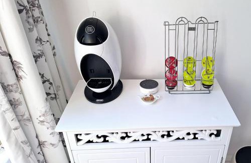 Axminster Apartment | Cosy Axminster Studio with Extra Beds