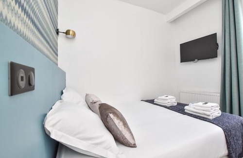Quartier de Javel House | Cosy bedroom - Tour Eiffel Champs de Mars 10A