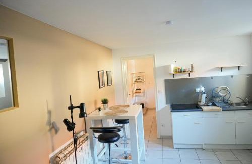 Nilvange Apartment | Cosy Cocon - Parking et Wifi Gratuit - Proche Luxembourg - idéal Professionnel ou Couple - OFFRE SPÉCIALE