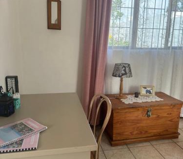 Westville Apartment | Cosy Cottage - All to Yourself!