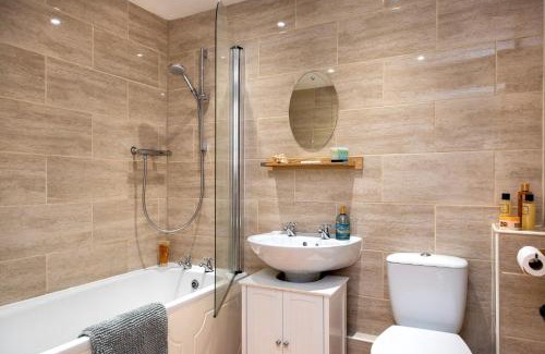 Bere Alston House | Cosy Cottage - Apple Pie Luxury Escapes