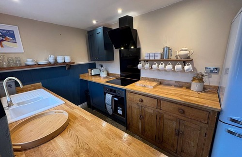 Otterton Cottage | cosy cottage close to beach