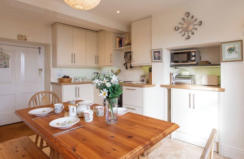 Coverack Cottage | Cosy Cottage - Stunning Sea Views Over Coverack by Porthleven & Lizard Holidays