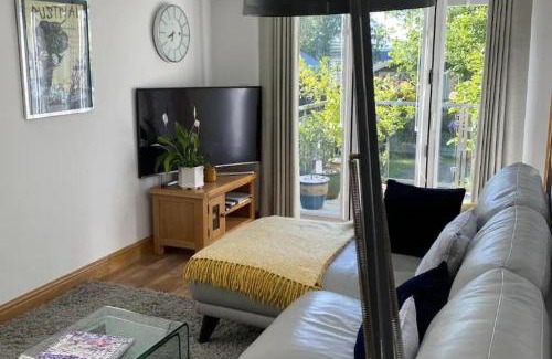 Louth Apartment | Cosy dog friendly self contained apartment