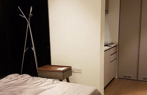Tiong Bahru Estate House | Cosy Ensuite Studio with Facilities