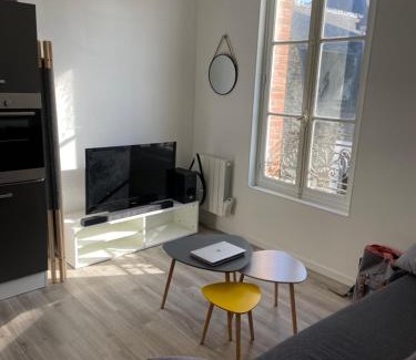 Barneville-Carteret Apartment | Cosy Flat Carteret - Appartement centre bourg - 4 personnes