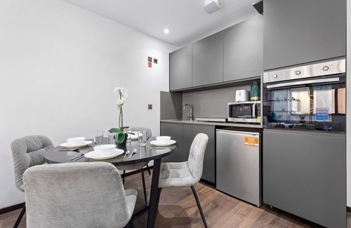 Golders Green Apartment | Cosy Golders Green Studio With Modern Amenities