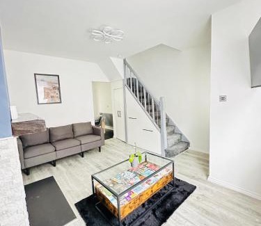Belfast House | Cosy house with floating beds in Belfast