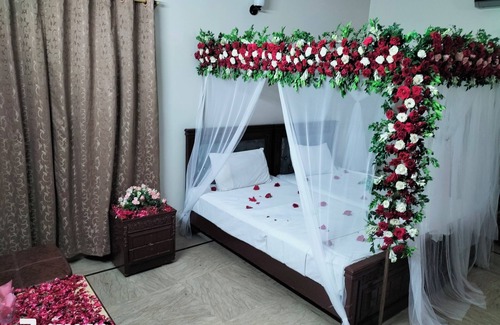 Gulshan-E-Jamal House | Cosy Inn Guest House Karachi