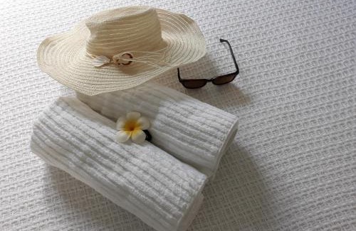 Tamarin Apartment | Cosy Mango